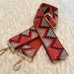 Social threads bag strap